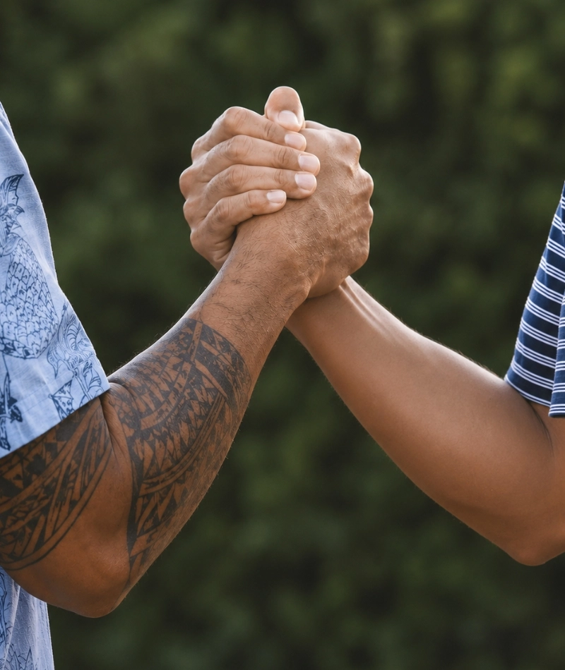 Hawaiian-Handshake Hawaiian handshake