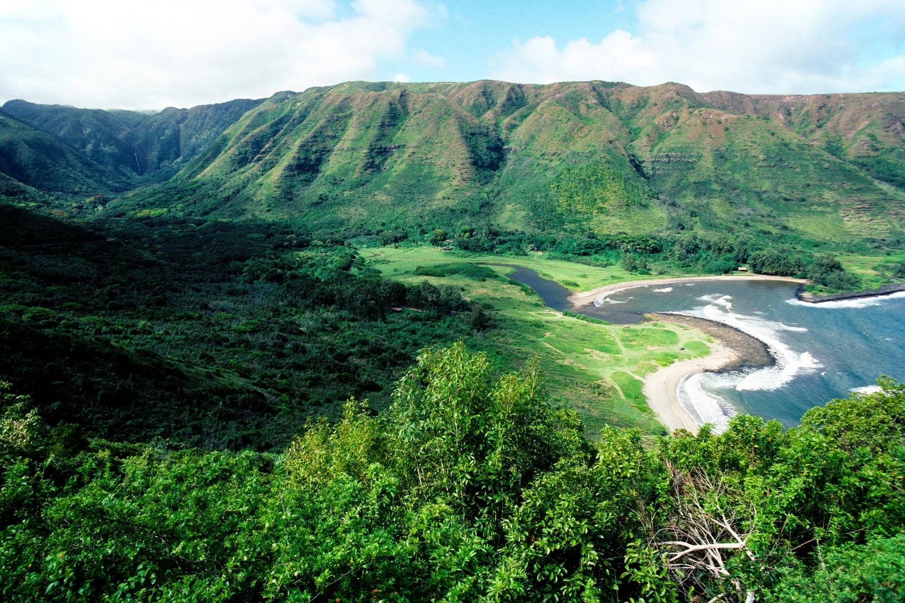 Molokai scenic shot in the daytime